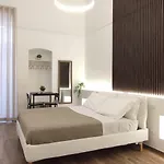 Silvany House باري