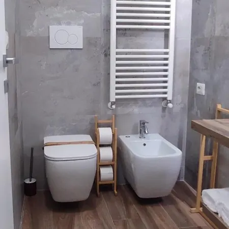 Silvany House Konukevi 3*